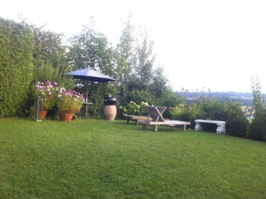 Charmantes Landhaus Mit Garten Und Traumhaftem Fernblick Thal  外观 照片