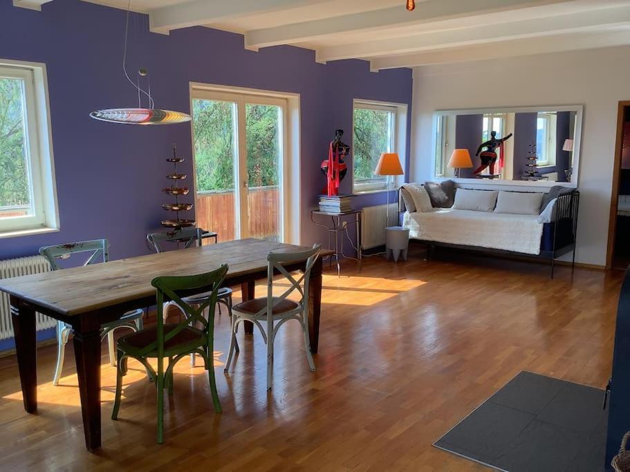 Charmantes Landhaus Mit Garten Und Traumhaftem Fernblick Thal  外观 照片
