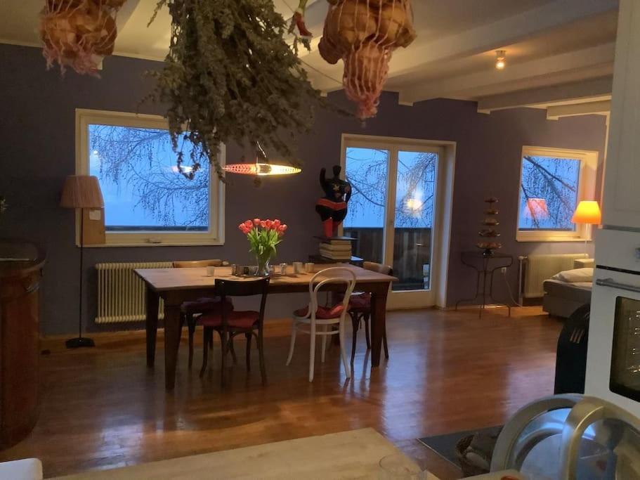 Charmantes Landhaus Mit Garten Und Traumhaftem Fernblick Thal  外观 照片