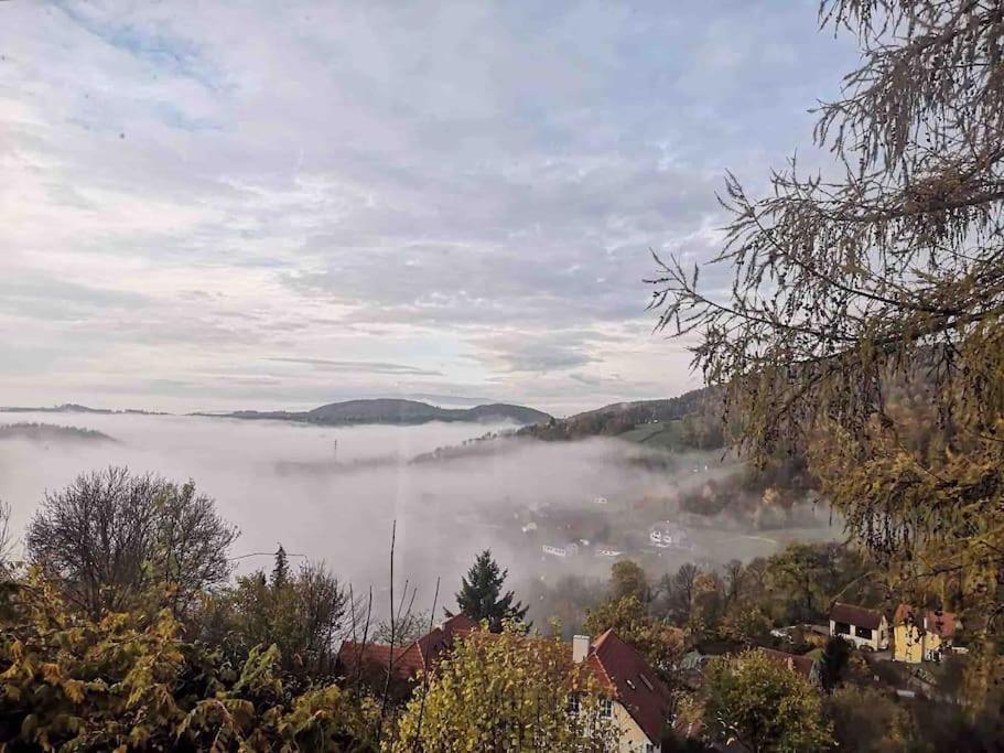 Charmantes Landhaus Mit Garten Und Traumhaftem Fernblick Thal  外观 照片
